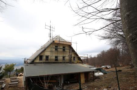 SLIVNICA OBNOVA STREHE 04 FOTO LJUBO VUKELIČ